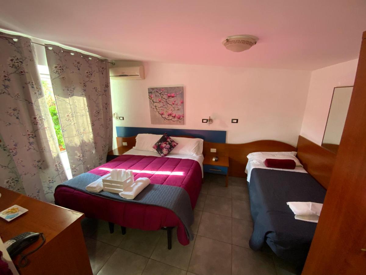 Albergo Villa Marina Anzio Exterior photo